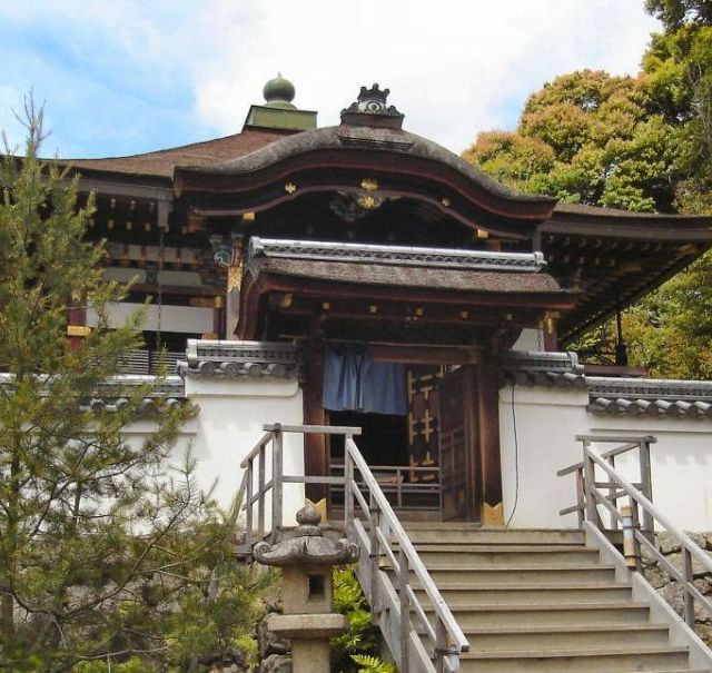 白川南通-京都凱撒Caesar Gion